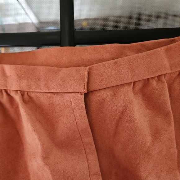 Suede Vintage Blazer and Skirt Set - Picture 10 of 10